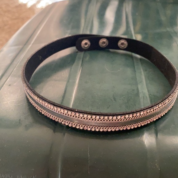 3 Ways to use this Jewelry - bracelet, choker and bracelet! - Picture 5 of 7